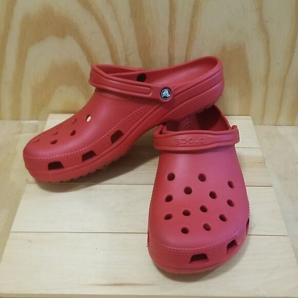 Crocs Clogs Men Sz 13Classic Red Slip On Sandals Shoes - Picture 6 of 8